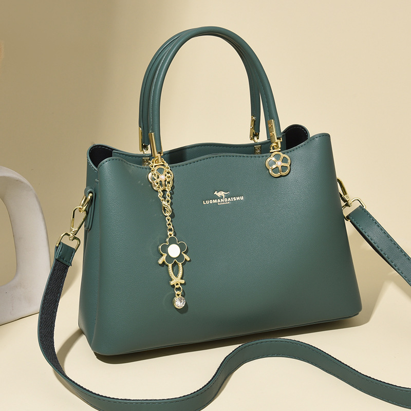 Women's Handbags 2025 New Arrival Banquet Bag Large Capacity Textured Shoulder Bag Crossbody Bag Stylish Gift For Mother - Thumbnail 6