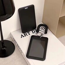 insLs耳׿һwCУ@TƬ͸