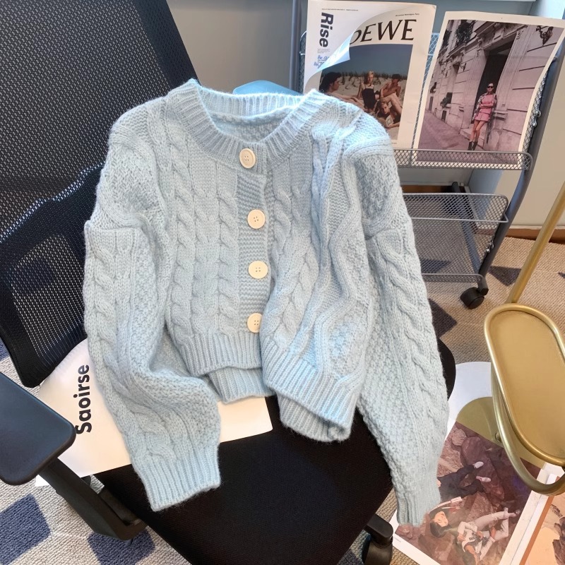 奶蓝色温柔风覆古麻花圆领针织开衫外搭女上衣春秋季软糯毛衣外套