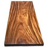 Ореховое дерево с твердым древесиной большой досок в южноамериканском чайном столе для чайного стола.