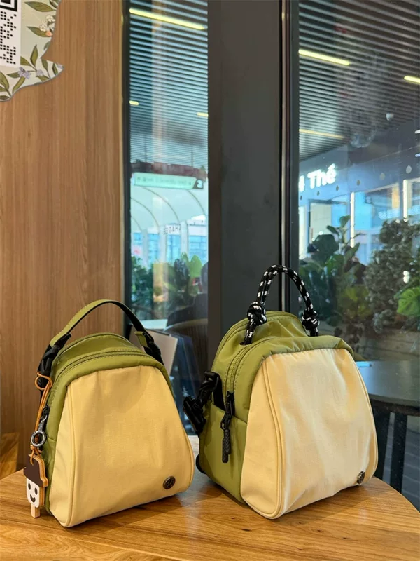 Quality small small bag, bag strap one shoulder, purse