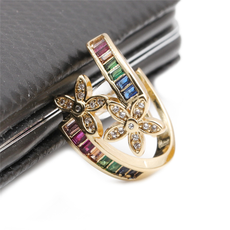 Fashion Micro-inlaid Zircon Flowers Ring display picture 5