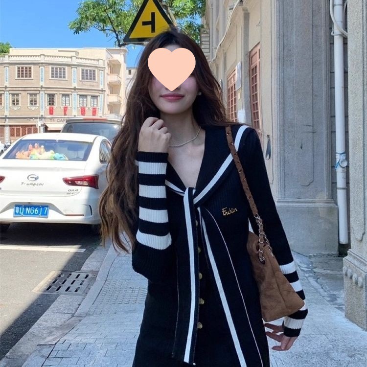 黑色条纹毛衣女春秋慵懒学院风修身显瘦别致上衣春季海军领针织衫|undefined