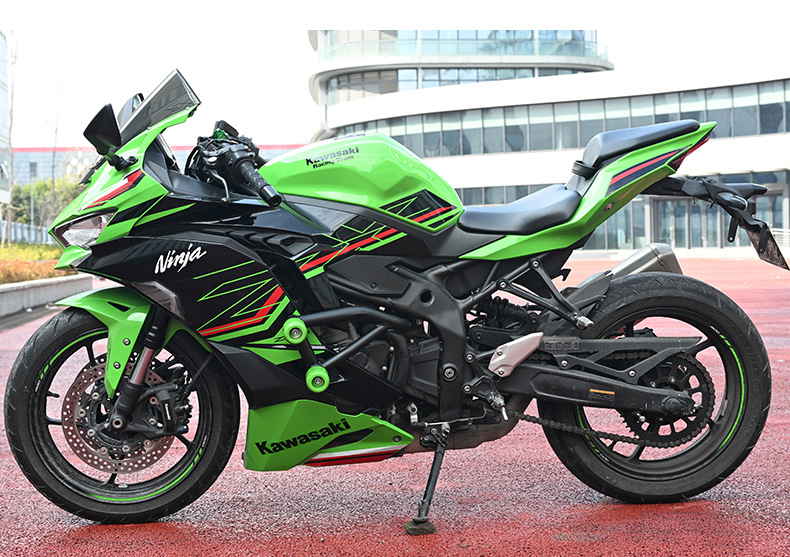 Suitable for Kawasaki Zx-4R Crash Bars, Anti-Fall and Anti-Collision Bumpers, Aluminum Alloy Head Spring Racing Bars Modification