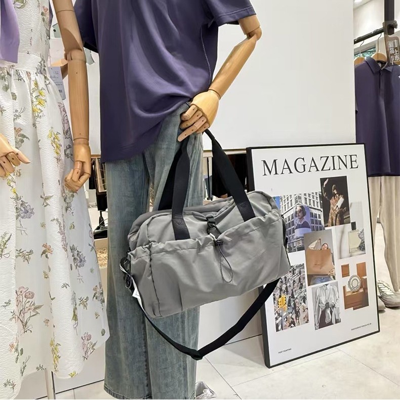 Large Capacity Shoulder Bag