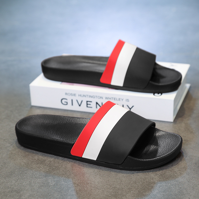 Zapatillas nuevas zapatillas para hombres y mujeres, ropa exterior, calidad de personalidad, fondo suave para hombres, sandalias y zapatillas transfronterizas, slippers