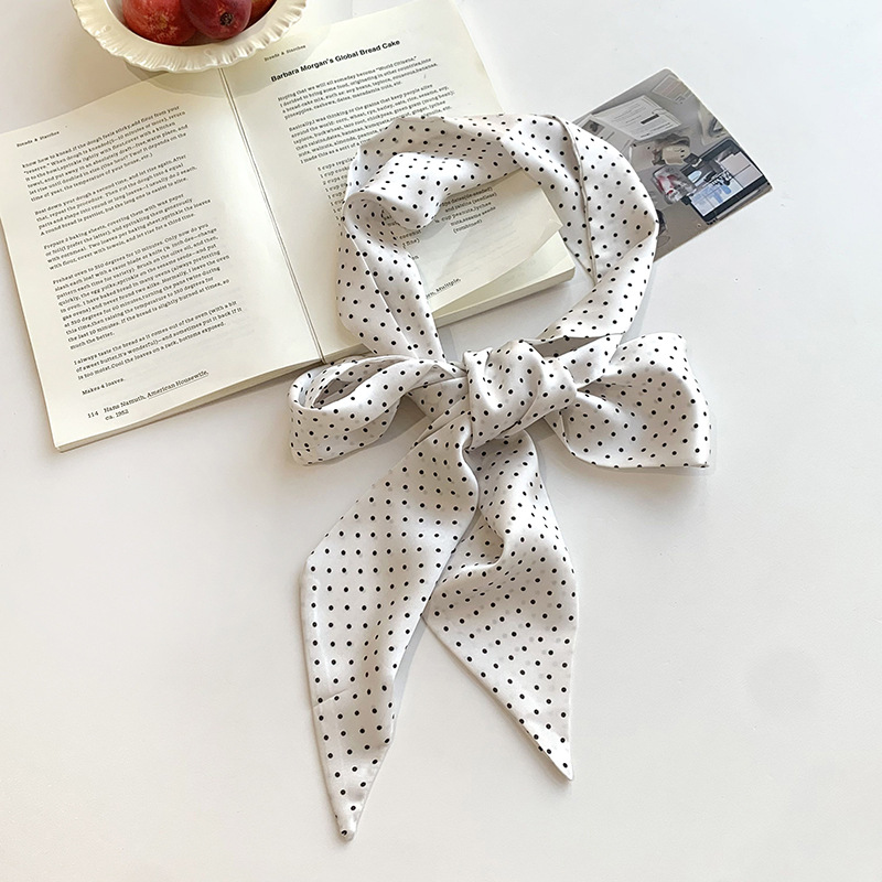 Pequeña bufandas de seda de punto de onda de verano versátil ins bufandas delgadas y largas correa de correa retro coreana correa de pelo correa de cinta