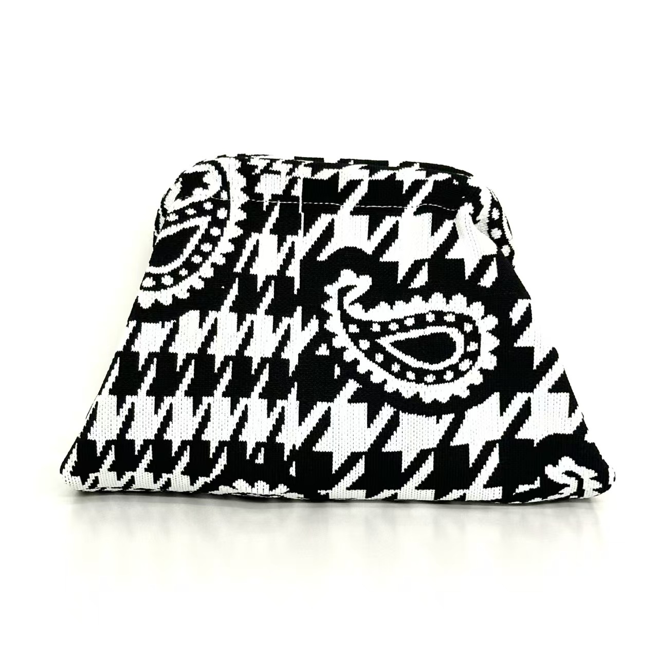 캐슈 플라워 벨트 체인