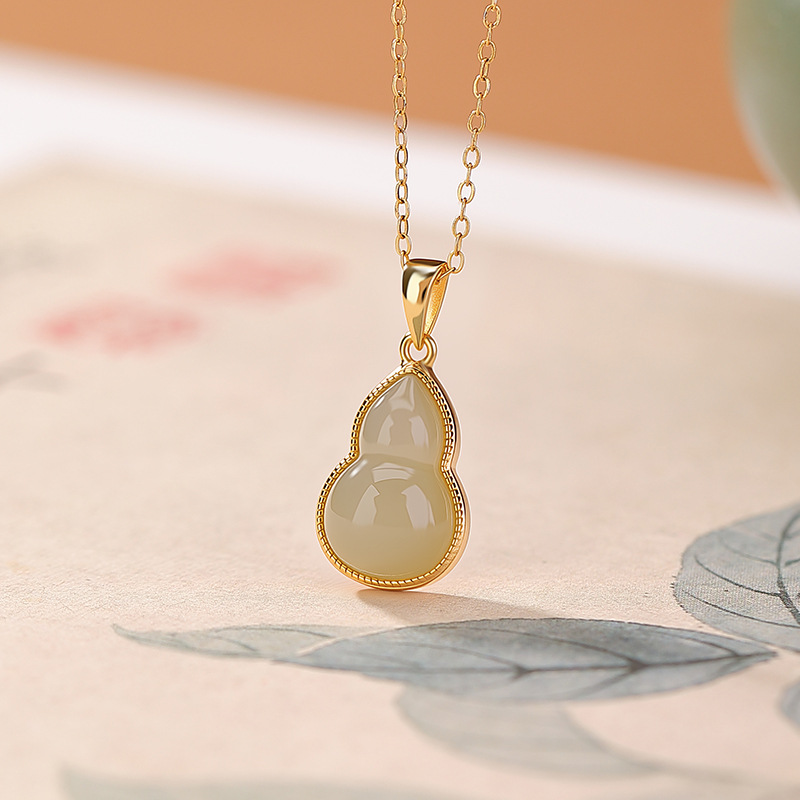 Mặt dây chuyền bạc S925 mạ vàng đính ngọc bích thiên nhiên hình quả hồ lô phong cách cổ điển — Mặt dây chuyền đơn (không kèm dây)