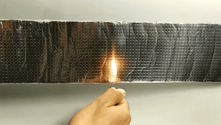 丁基胶带 火烤动图.gif