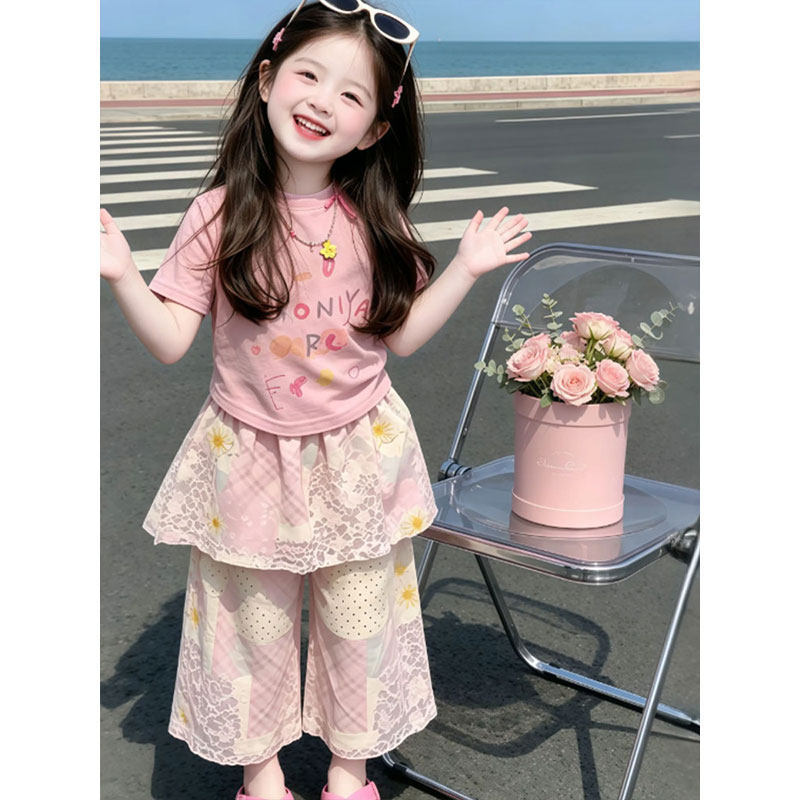 童装女童t恤2026夏季新款女孩洋气时髦粉色印花洋气屁帘裤两件套