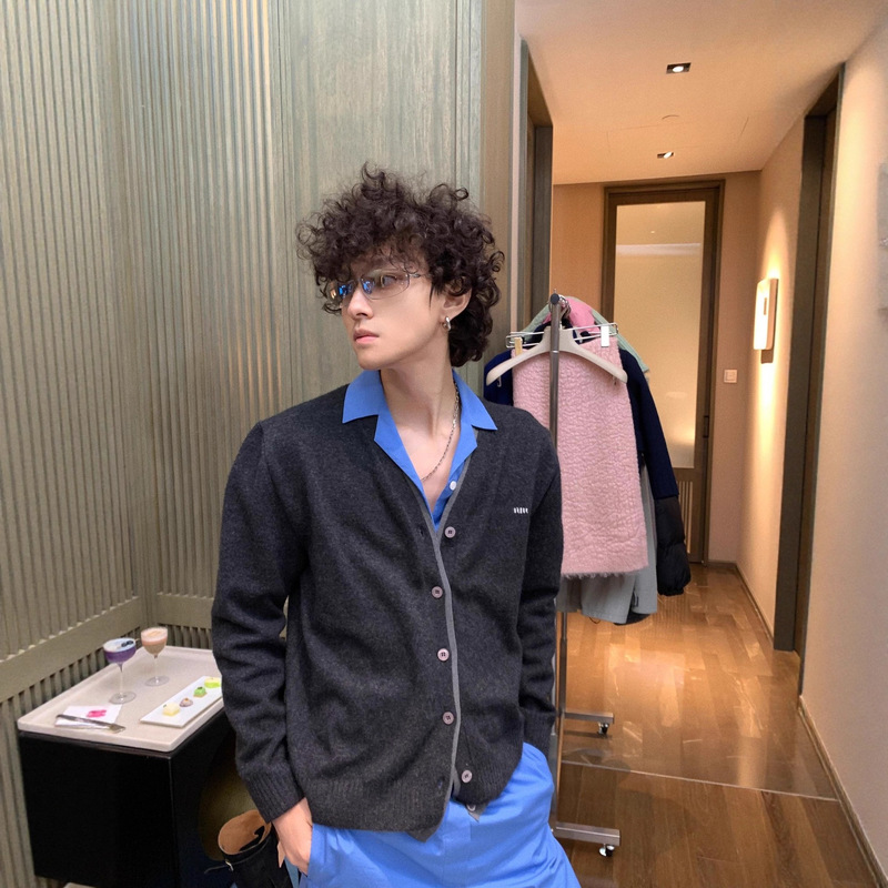 毒家现货正确版本MU家新款镶嵌徽标针织毛衣开衫宽松版型男女同款|undefined