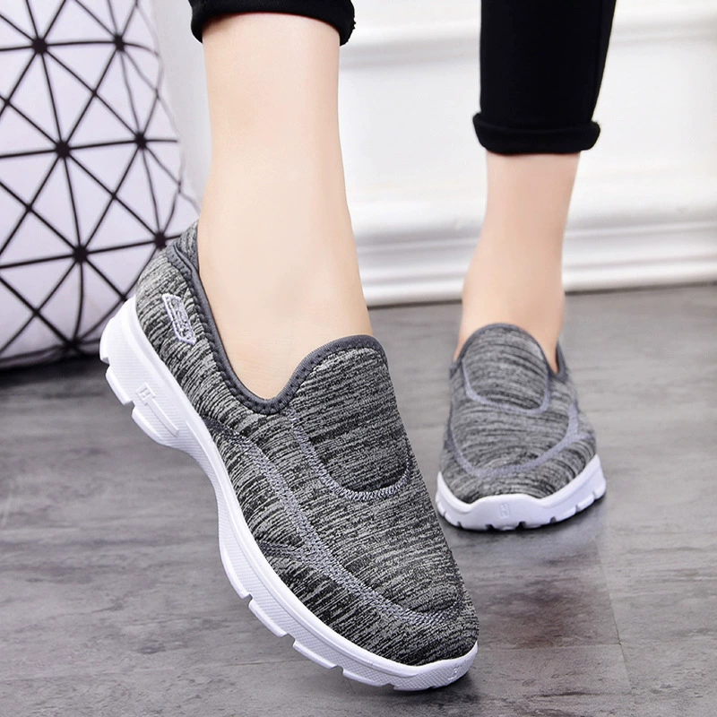 Женские туфли, новый стиль внешней торговли — Beijing cloth shoes старого образца, мягкая подошва, здоровые пожилые повседневные спортивные туфли, женские кросс‑бордерные модные материнские туфли