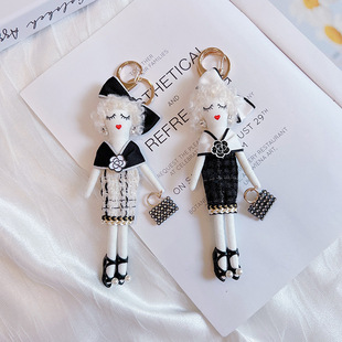 ��������Yɽ�軨����Ů��������܇耳׿ے���ԕr��Ů�������