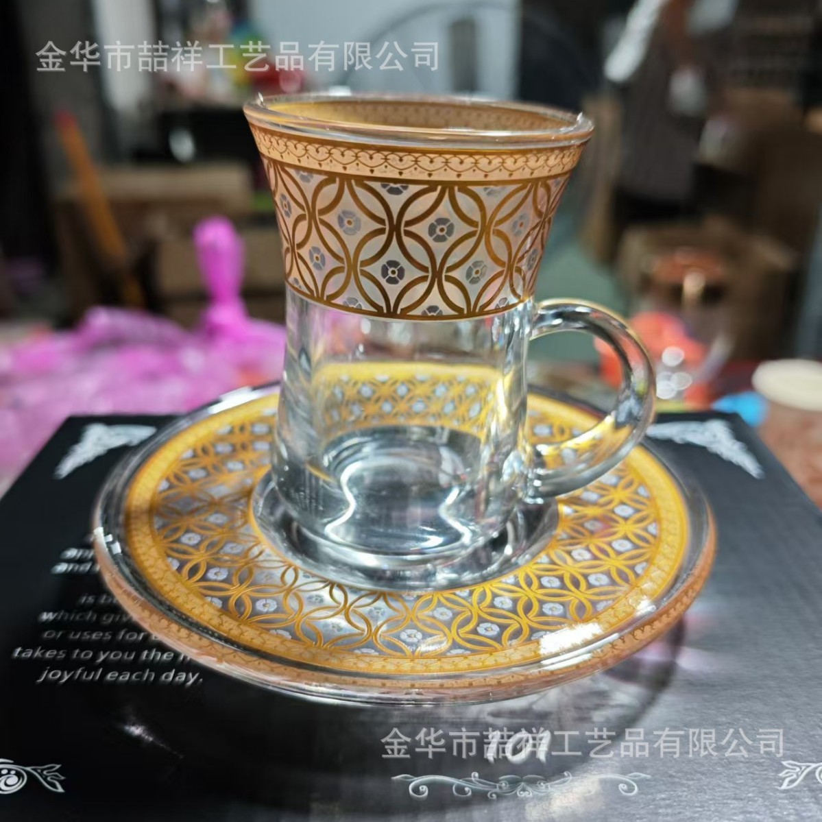 Nuevo producto transfronterizo Taza de café creativa con manija Spot Taza de agua de vidrio de flor dorada transparente resistente a altas temperaturas Taza de café con leche