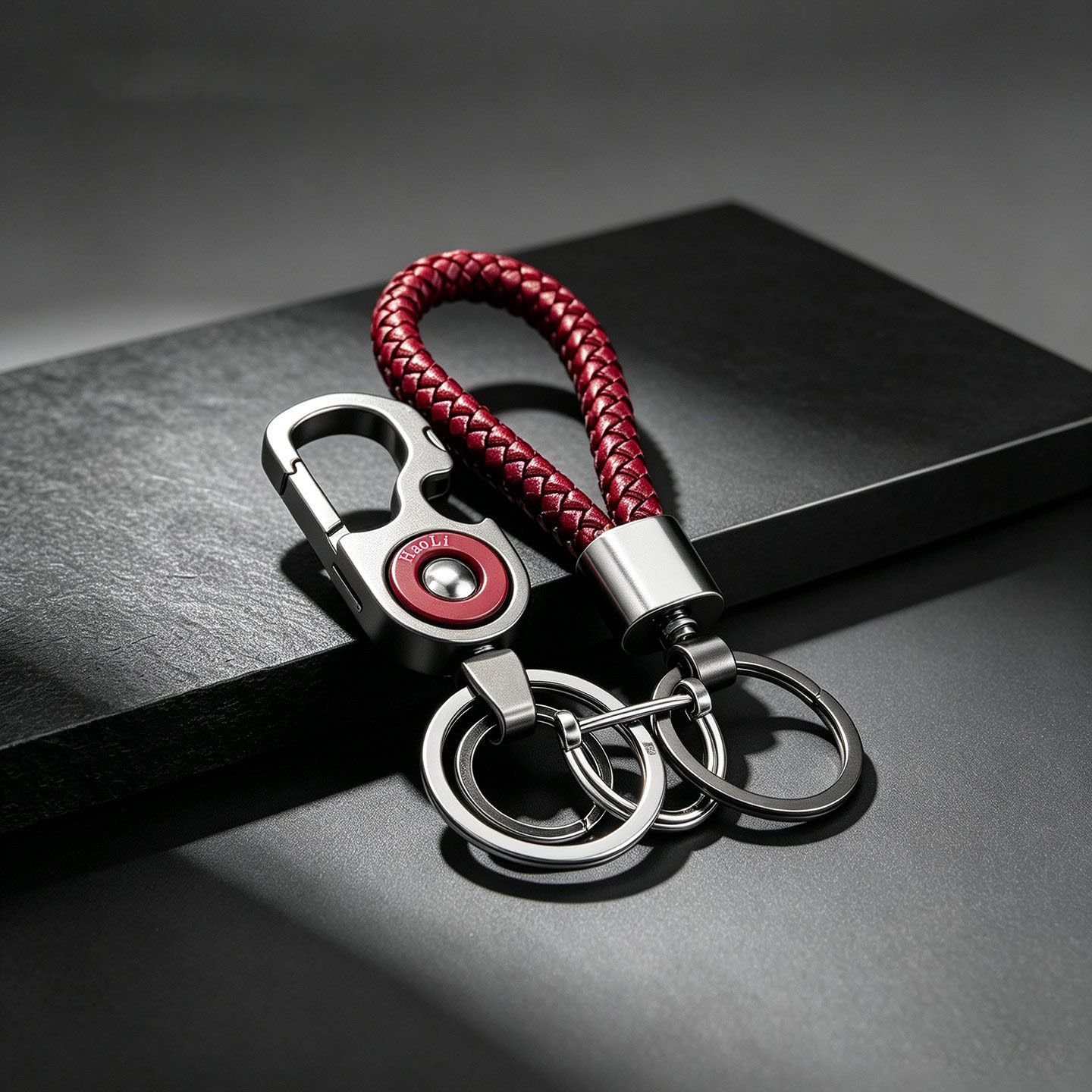 Llavero de automóvil metálico para hombres llavero creativo cintura colgante llavero personalizado llavero explosivo llavero de aleación de zinc regalo para parejas