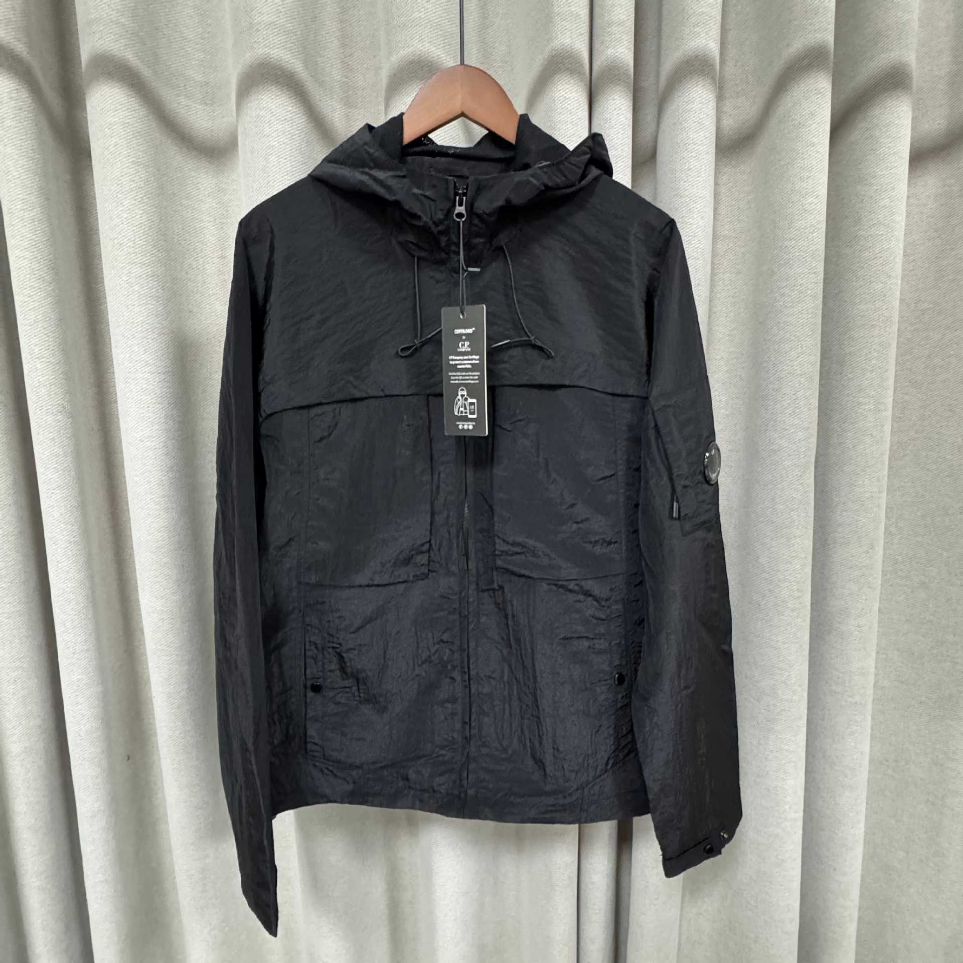 25117 black