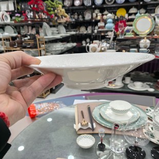 Japanese-Style Salad Bowl with High Aesthetic Value, Conical Bowl, Ceramic Tableware with a Sense of Light Luxury, Large Soup Bowl, Ramen Bowl with a High-End Feel