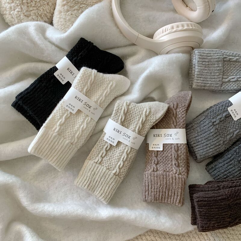 Latte Meow Meow Autumn and Winter Wool Socks Thermal Warm Fleece Slouch Socks for Women Thickened Warm Cable Knit Korean Style Ins Cotton