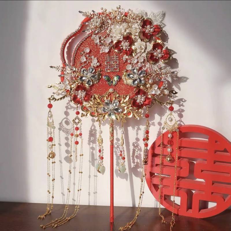 Flores rojas en forma de ciruela☆