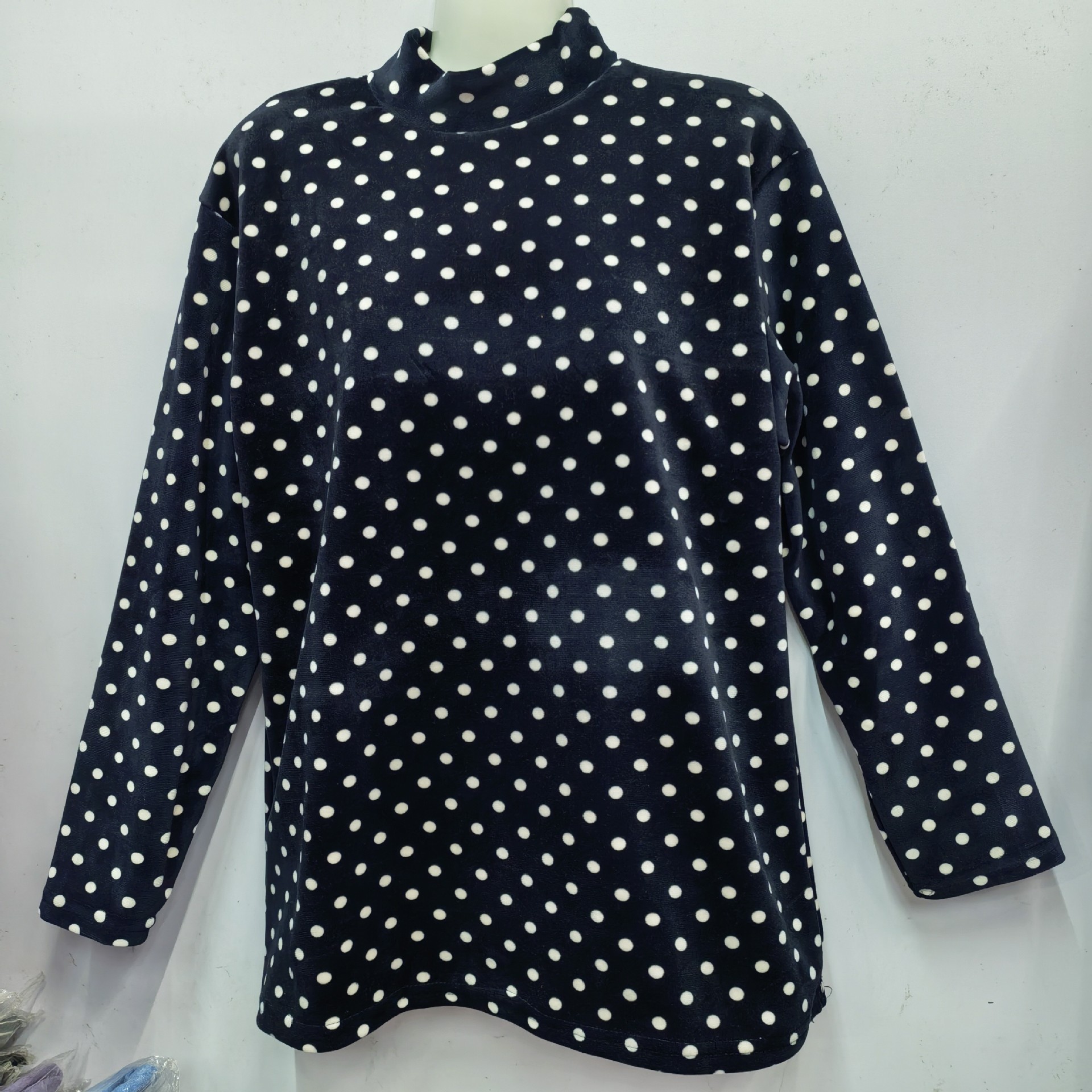 O1CN01yIWWVR1EV66DzTkIR_!!7070