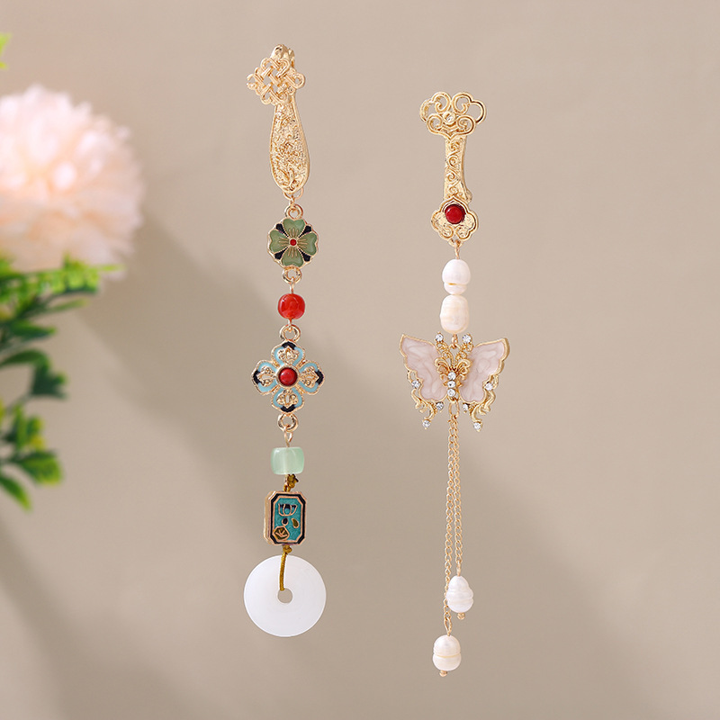 Nuevo estilo chino cheongsam colgante de tapeta de presión femenino de alta gama borla estilo chino Magnolia Ruyi Palace Hanfu Accesorios