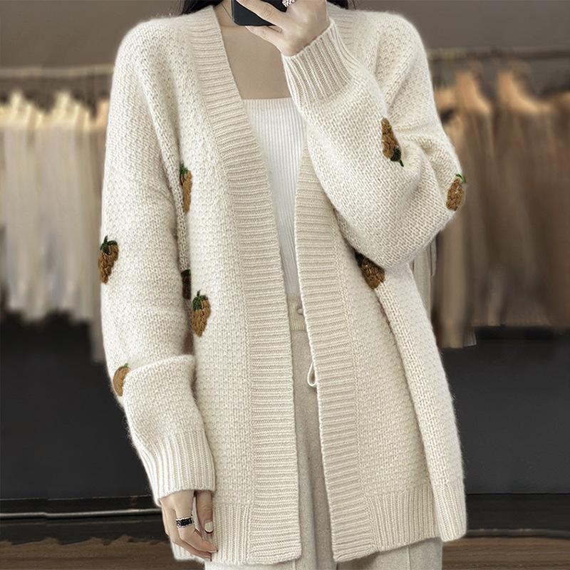 European and American Cross-Border Autumn and Winter New Cardigan with Strawberry Embroidery, V-Neck Commuter Knit Sweater Jacket Pg2320