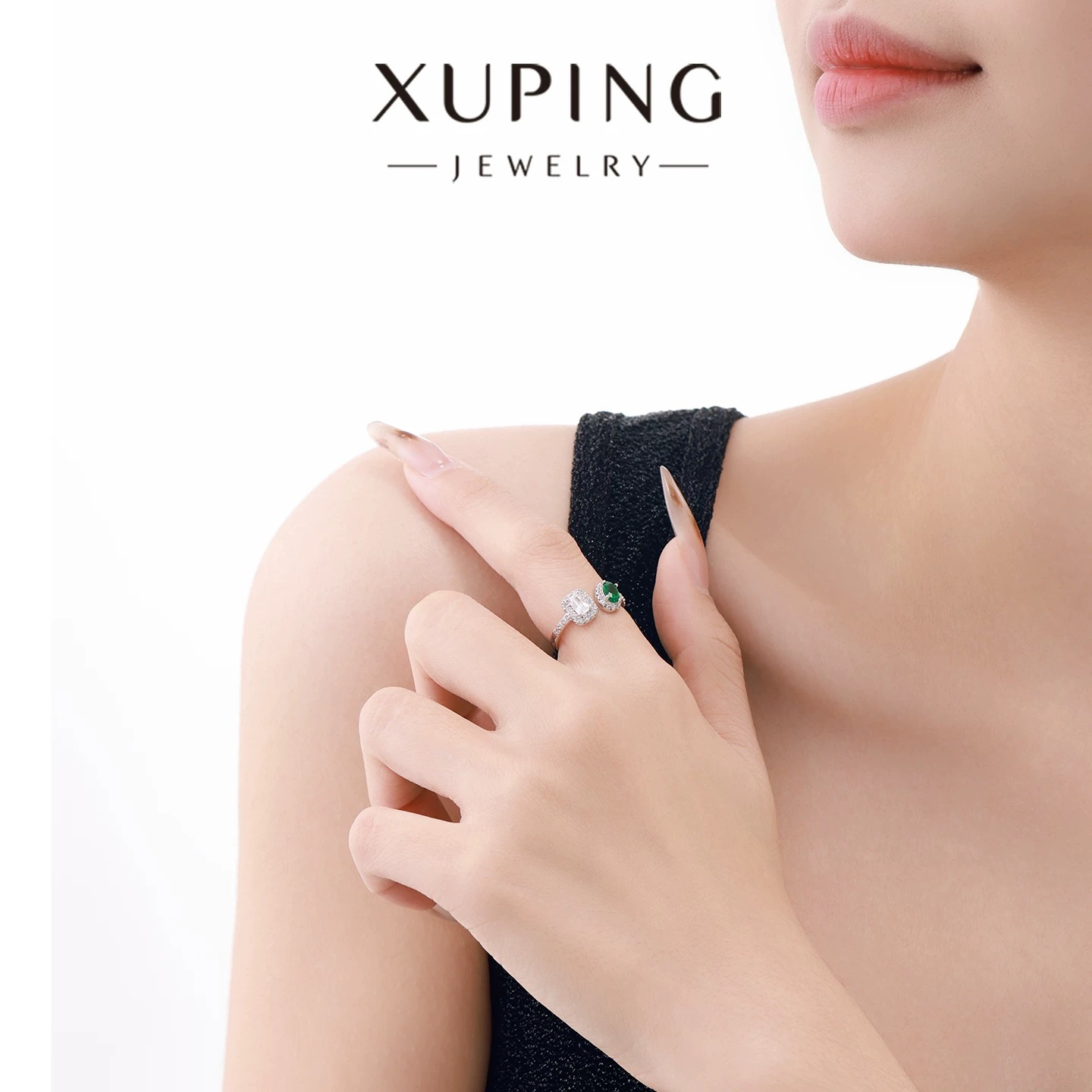 Xuping gemas artificiales temperamento elegante retro huevo verde cuadrado abierto anillo de nicho de alto nivel lujo ligero anillo