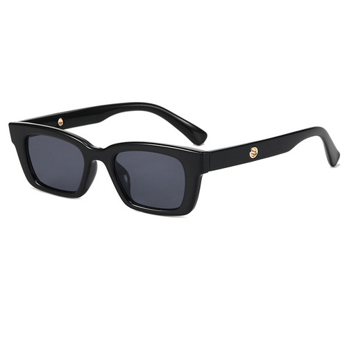 Internet celebrity style sunglasses for women, 2025 new design, European and American high-end look, small frame, Korean style fashionable cat-eye glasses