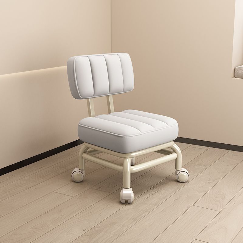 Taburete doméstico pequeño respaldo de ruedas universales banco suave con ruedas red sofá infantil mesa de té silla pequeña polea taburete bajo