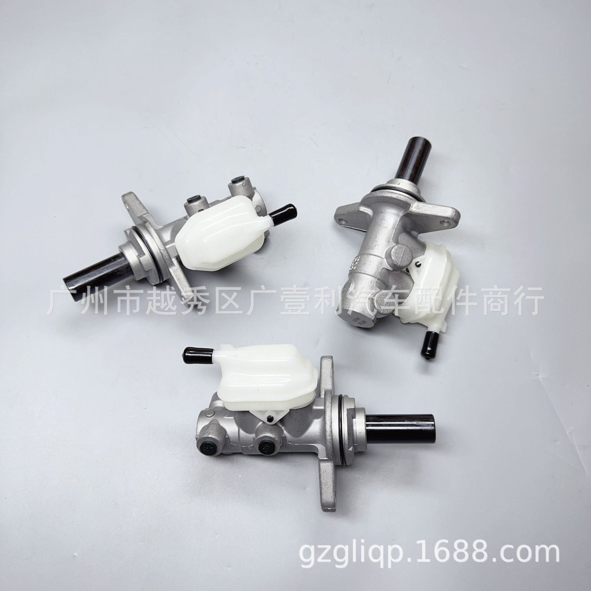 Applicable to 47201-28712 47201-28710 NOAH SR5 ZRR70 LIMOTED brake master cylinder
