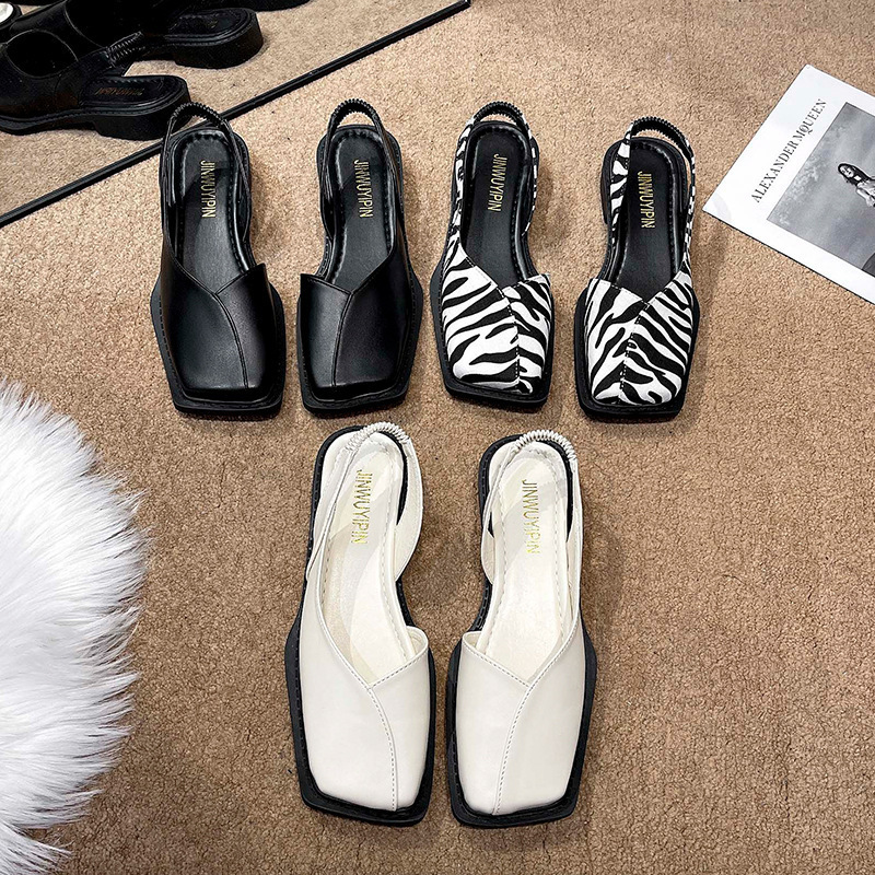 Comfortable slip-ons flat