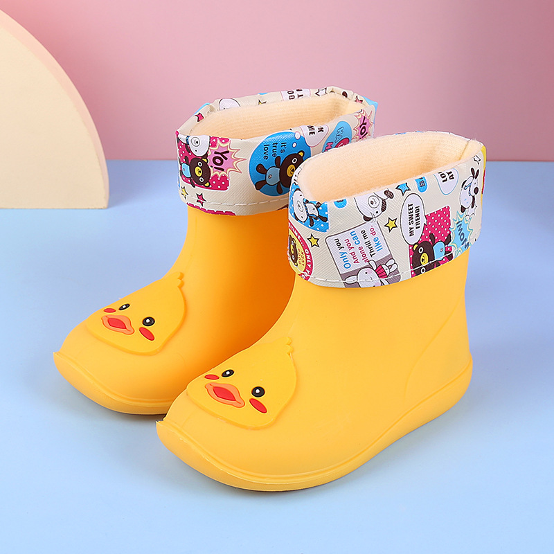 子供の束の口の雨の靴の卸売りの軽やかな小さい黄色のアヒルの雨の靴の中で小さい子供の防水は雨具の赤ちゃんの水の靴の女の子を外出します。|undefined