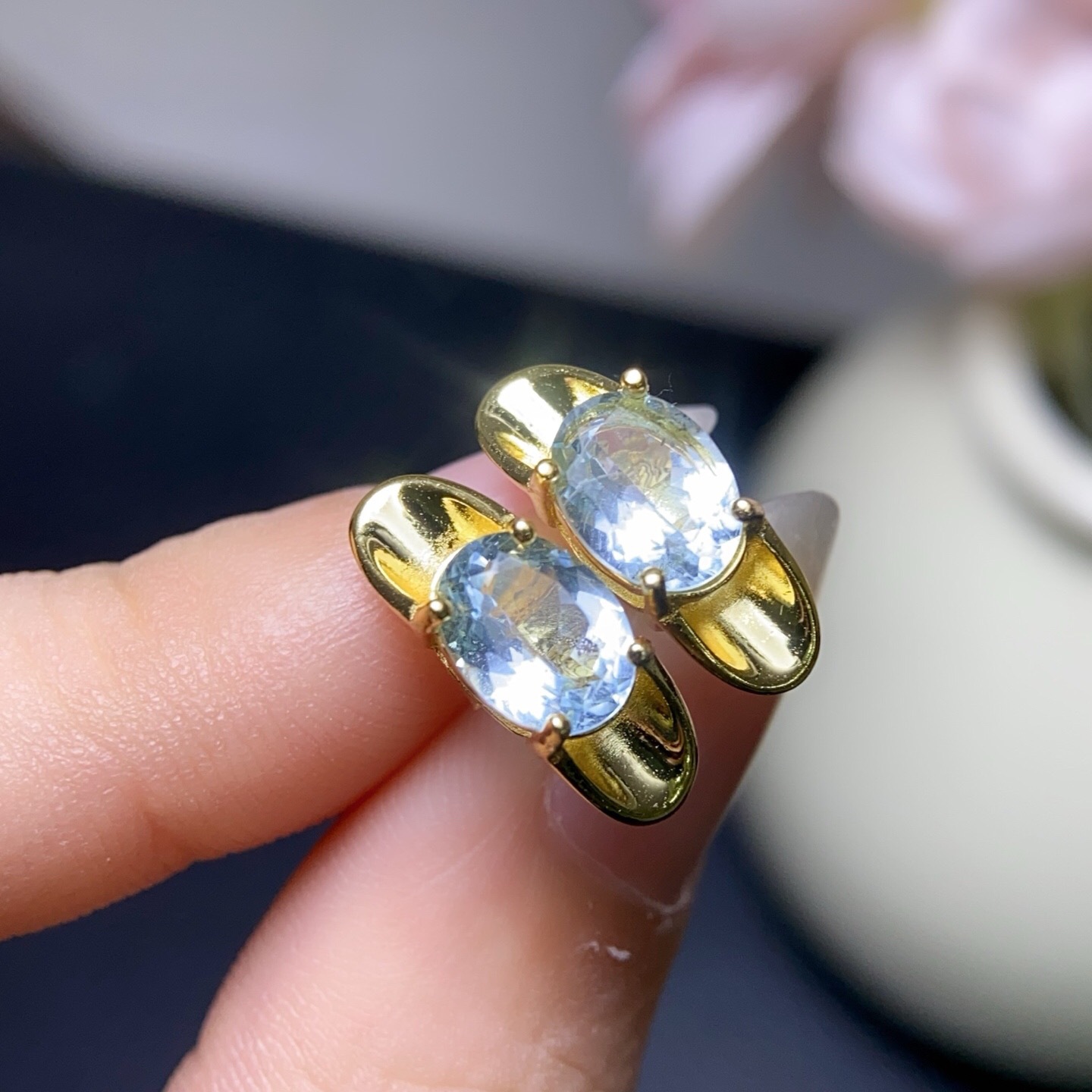 Natural aquamarine earrings with clean crystals, main stone 6*8mm, set in 925 silver, latest electroplating technology