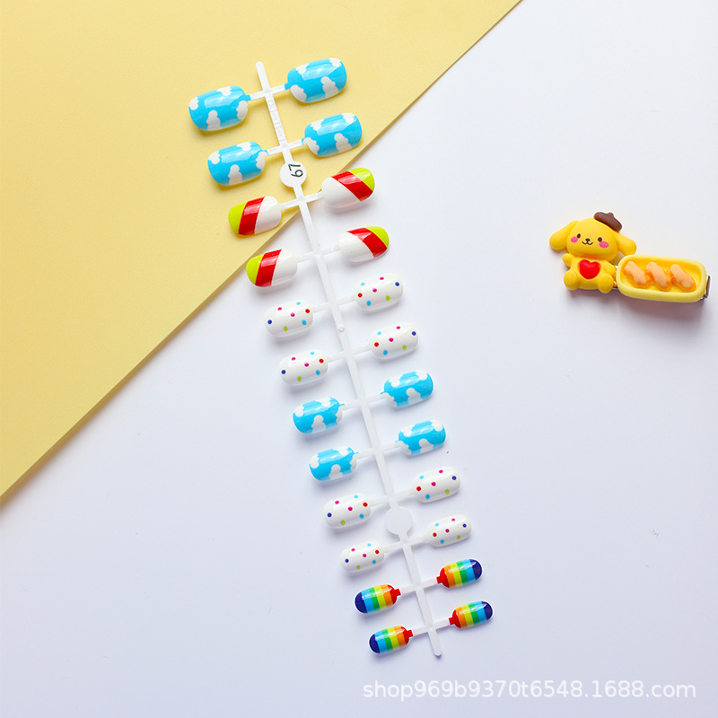 Desmontable lindo de los niños uñas 24 piezas de uñas de belleza de uñas de los niños pieza de uñas falso parche de uñas para el comercio exterior