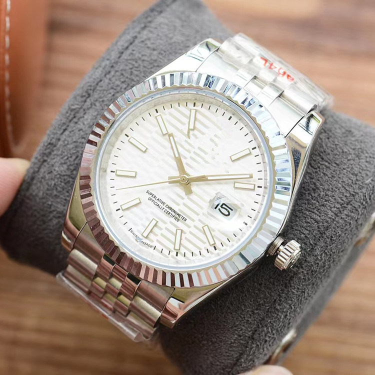 Aliexpress log maquinaria transfronteriza comercio exterior log automático laojia comercio de acero impermeable estación de reloj de luz nocturna oeste