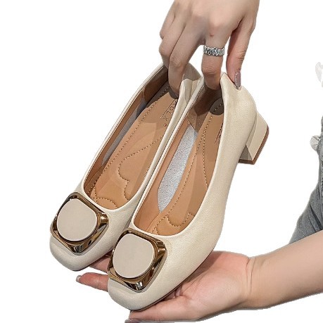 Thick-Heeled Flats for Women Summer 2025 New Style Shallow Mid-Heel Fashionable Scoop Shoes Gentle Evening Shoes Milk Shoes Showing Small Feet