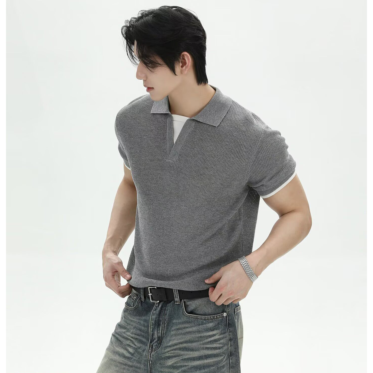 Polo camiseta de punto camiseta de manga corta camiseta de hombre solapa falsa dos piezas de cuello en V viejo viento de dinero seda de hielo de verano fábrica transfronteriza mayorista