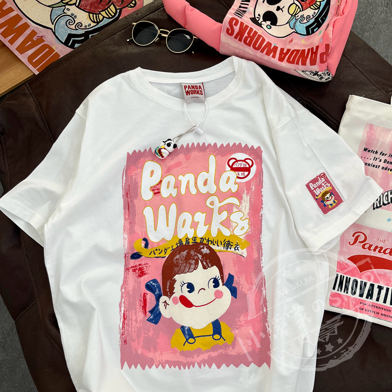 Cotton Japanese cartoon summer short sleeve T-shirt with a round…