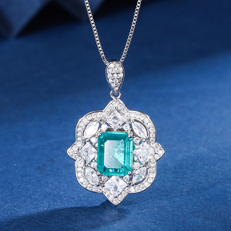 2024 nueva joyería Zhuang Shengsheng, fondo de cobre, esmeralda de simulación chapada en oro, traje retro premium femenino 8*10