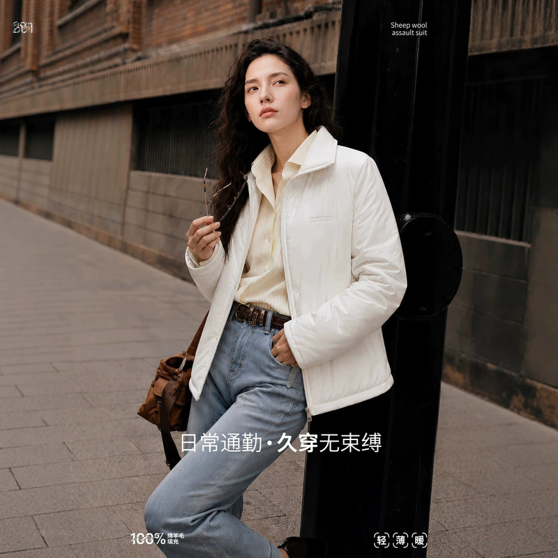 Outdoor-inspired lightweight windproof and warm wool coat for women, loose-fitting winter stand-collar jacket, cotton-padded top