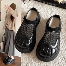 ��ЬŮ�ļ��¿����������e�W���ɴ��W��͸����ϰ��^�ٴ�Ь