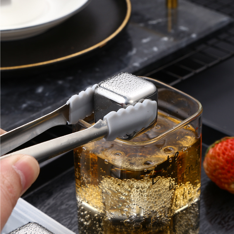 Stainless Steel Ice Cubes Creative Whiskey Fast-Freezing Ice Pellets Metal Ice Pellet Holder Ice Wine Tarter Set