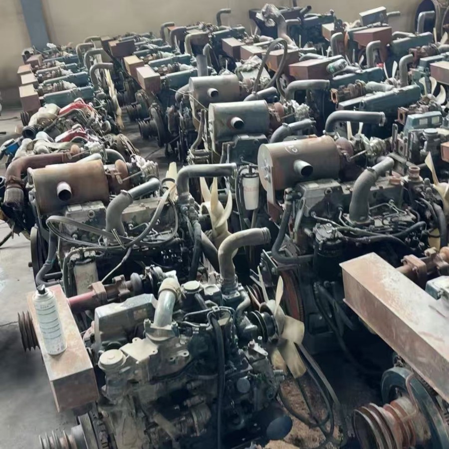 Kubota 688.588.988 harvesters V2403, V2203, V3800, and Yanmar 4TNV98 excavator engines