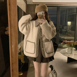 独特羊羔毛外套女秋冬2025新款灯芯绒皮毛一体毛绒棉服