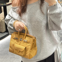 ��Ʒ�|cargo�K����ڴ�����ƴ��2025�¿���ƤŮ����������μ��