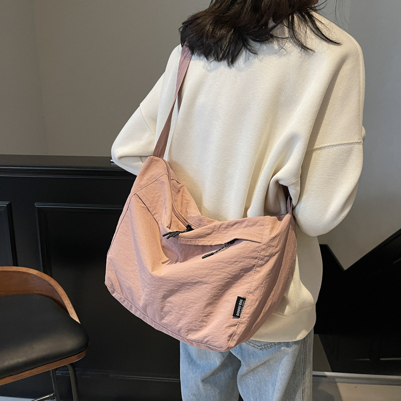 Japanese Style Casual Waterproof Nylon Crossbody Messenger Bag, Women's Designer Niche Retro Commuter Dumpling Shoulder Bag - Thumbnail 3