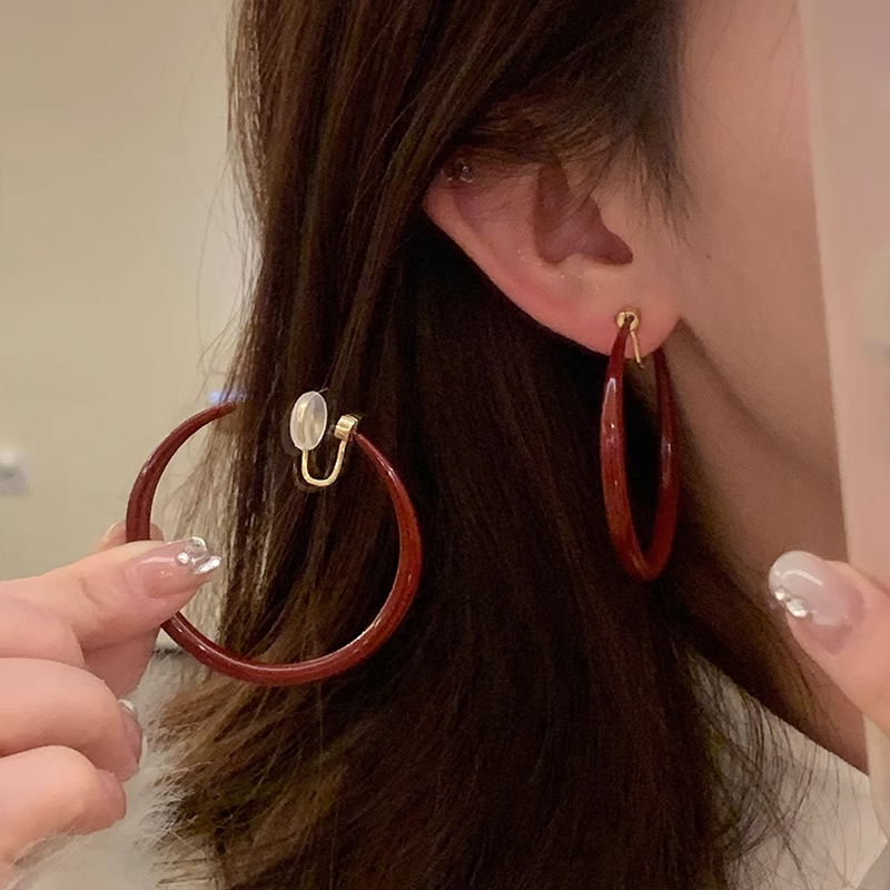 Retro Hong Kong style Ankora red earrings autumn and winter flat ring earrings women's high-end earrings feminine earrings earrings