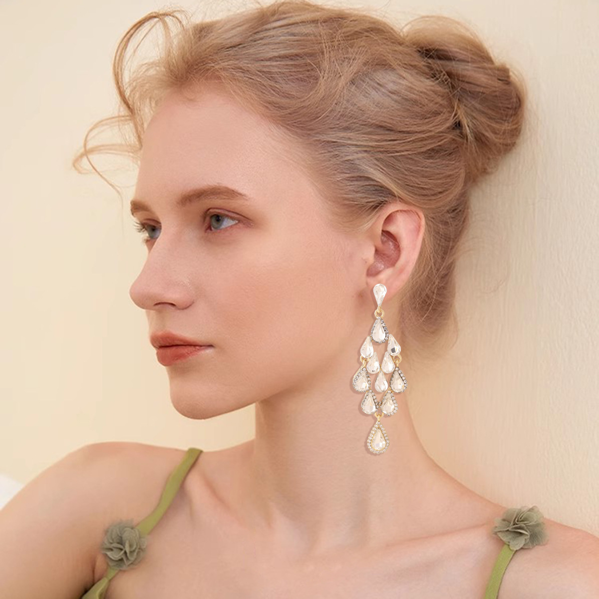 30g Weight Alloy Ear Needle Material Rhinestones Inlay Material Drop Earrings Classification 1 Pair Quantity Holiday, Daily Occasion Alloy Material Rhombus Pattern Spring&Summer Season Women's Gender Inlay Design Vacation, Classic Style Style 1 Pair Vacation Classic Style Rhombus Inlay Alloy Rhinestones Drop Earrings 1