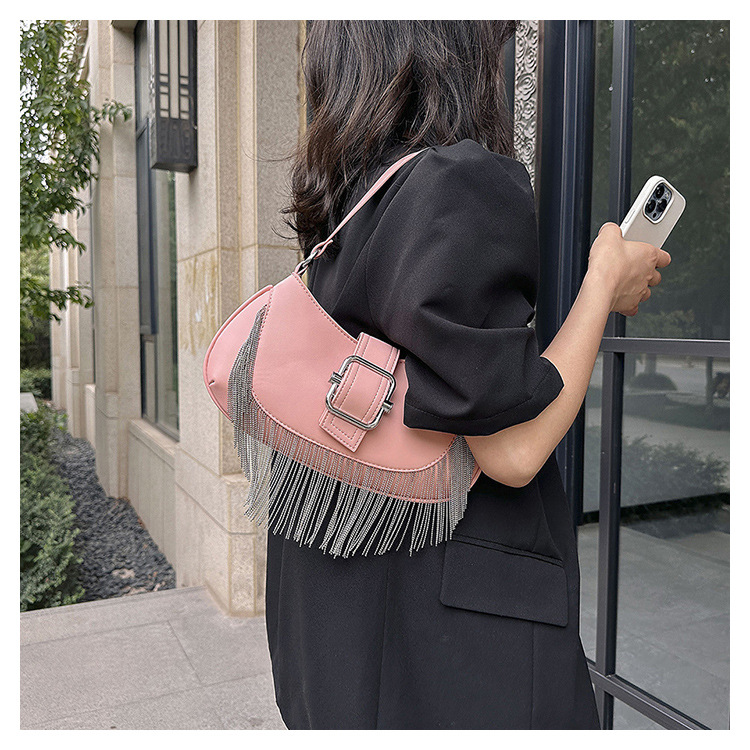 Produttori Commercio all'ingrosso transfrontaliero Commercio estero 2023 Nuova nicchia Nappa Locomotiva Borsa ascellare di lusso leggera Borse da donna di fascia alta alla moda_voghion.com